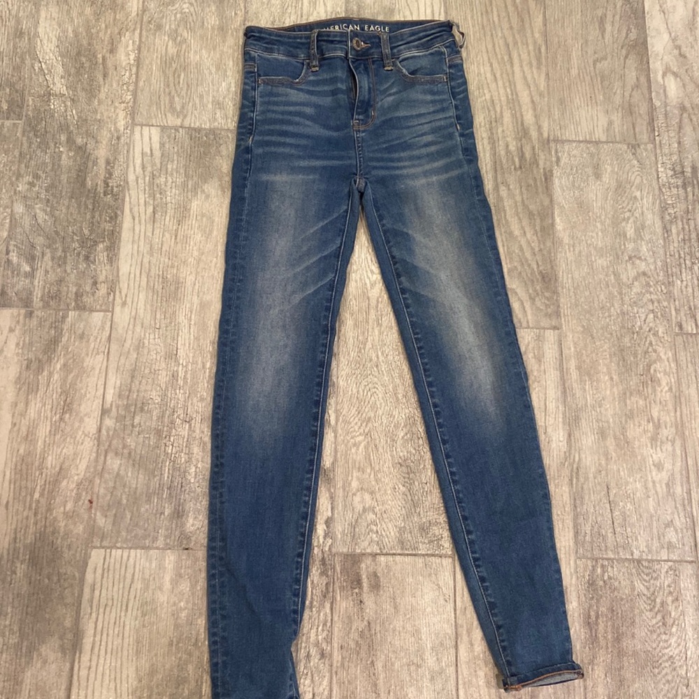 American eagle blue jeans